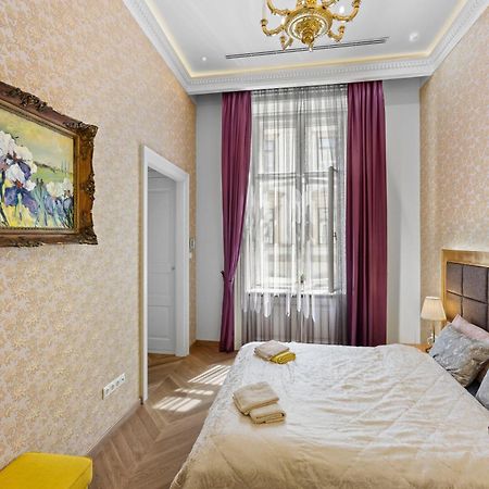 Count Zrinyi Basilica Luxurious Residence Βουδαπέστη Εξωτερικό φωτογραφία
